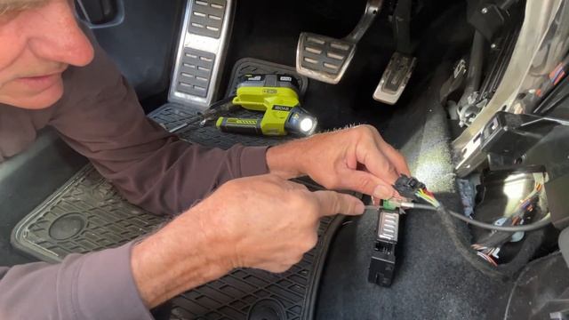 2020 Volkswagen Tiguan USB Port Repair смотреть онлайн