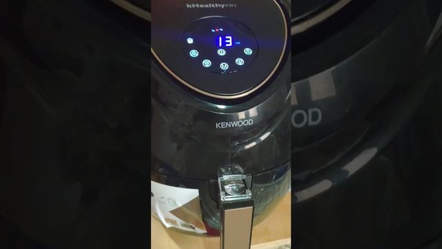 ريفيو عن كينوود اير فراير مميزات و عيوب وتجربه الاكل فيها | Kenwood air fryer 5.5 review смотреть онлайн