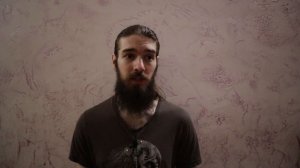 Что делать если трескаются губы