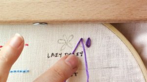 How to do a Lazy Daisy Stitch