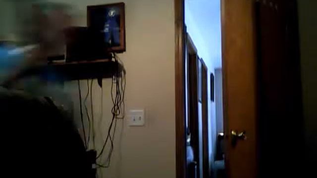 side by side comparison of the epiphone les paul 100 and the epiphone sg смотреть онлайн