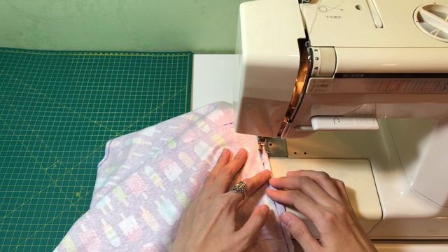 Simply make a batwing top / from the size of an old T-shirt / anyone can do it смотреть онлайн