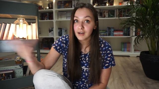 10 СТЕРЕОТИПОВ О КНИЖНЫХ БЛОГЕРАХ (все так думают!)?