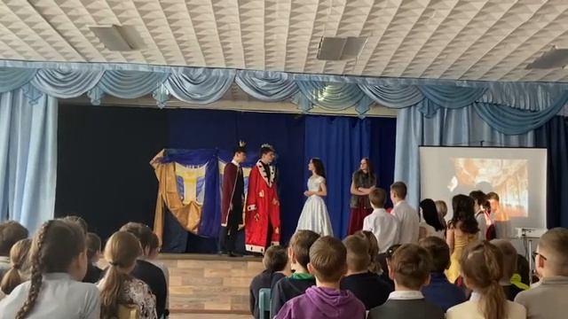 Спектакль "Золушка" 9г класс 2023 год смотреть онлайн