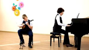 И. Дунаевский "Стрелки из к/ф "Веселые ребята", Р.н.п. "Уж ты, поле" Обр. В. Сапожникова