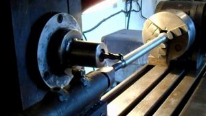 Развальный болт