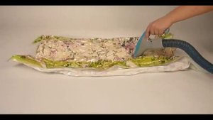 Упаковка одеяло в вакуумный пакет