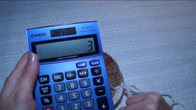 Как связать шапочку крючком. смотреть онлайн