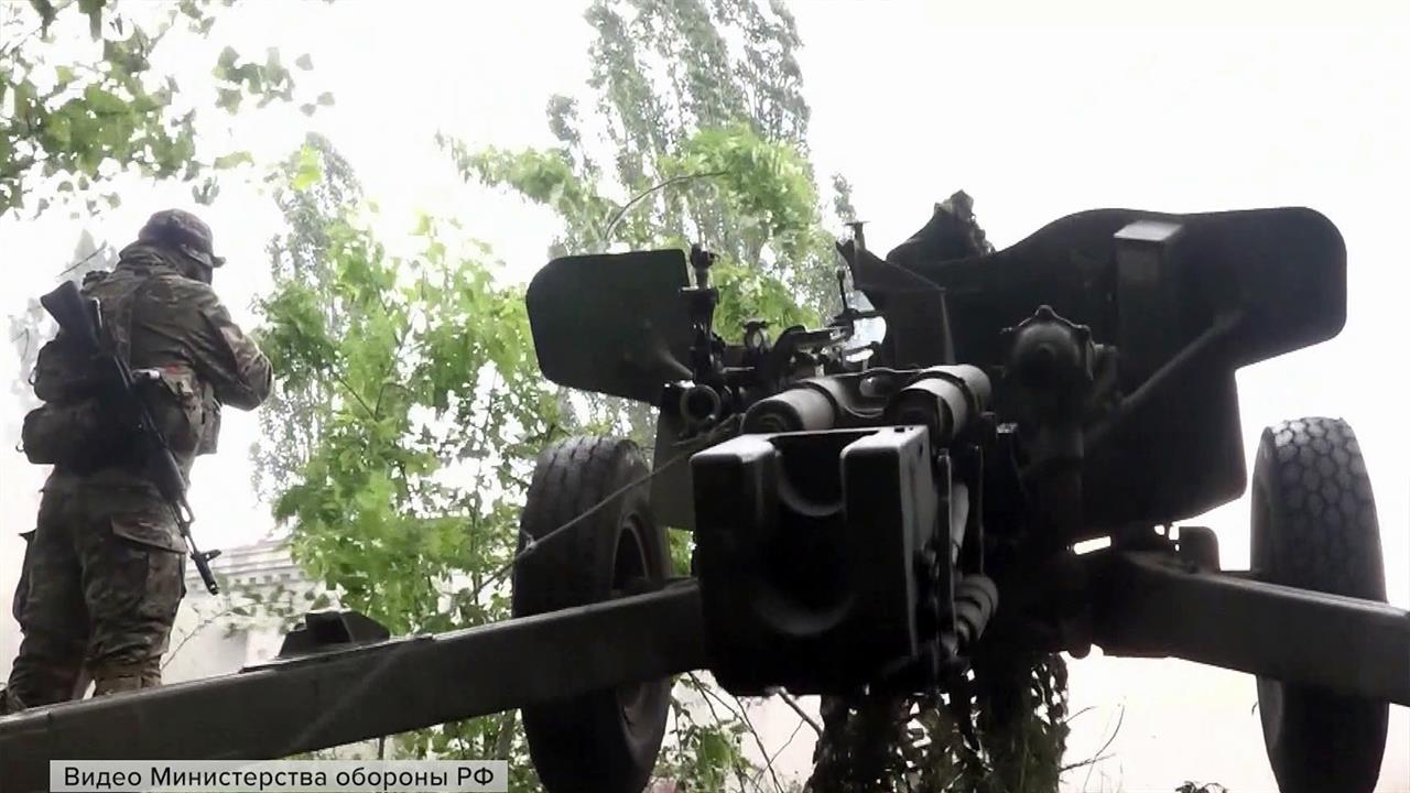 Российские военные доблестно защищают ДНР в районе Авдеевки