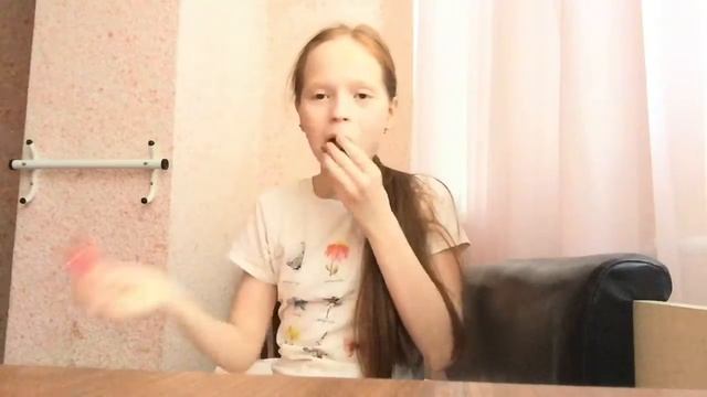Challenge "ПУХЛЫЙ КРОЛИК?" ШОК? Я СЛОМАЛА ЗУБ?? смотреть онлайн