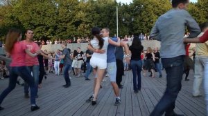 Коротенькое видео, коротенькие шортики. Хастл