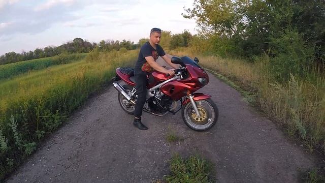 Обзор Suzuki SV400s смотреть онлайн