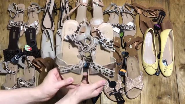 Женская летняя обувь Primark #1 вес 9.2 кг. Цена 8,5 евро/кг смотреть онлайн