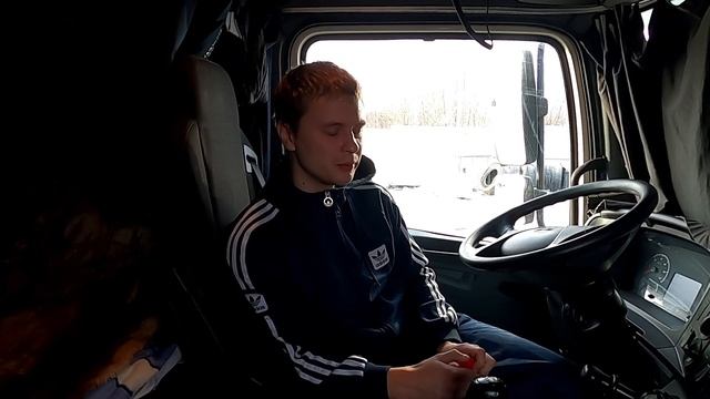 СТАЖЁР О ДАЛЬНОБОЕ!!! ДАЛЬНОБОЙ БЕЗ ОПЫТА И СТАЖА С НУЛЯ!!! смотреть онлайн