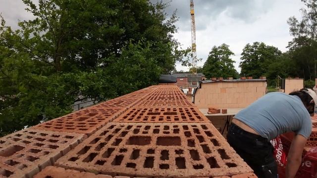 #44 КИРПИЧИ ТЯЖЕЛЕЕ! Продолжаем строительство внутренних стен храма 27.06.23 смотреть онлайн