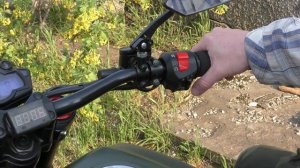 "Холодный"  запуск двигателя Geon Scrambler 250. Залипание дисков сцепления.