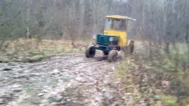 Самодельный трактор по грязи в Сорокино смотреть онлайн