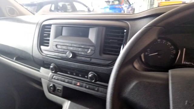 John Kelly Opel Waterford - 2022 Opel Vivaro VIVARO L2H1-1.5 100BHP -DIE-6S... смотреть онлайн