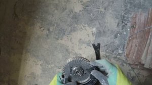 Сделал ШТРОБОРЕЗ из БОЛГАРКИ. Вся пыль в пылесос. Кожух- AirDUSTER.