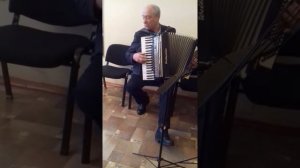 Как играть на акардионе