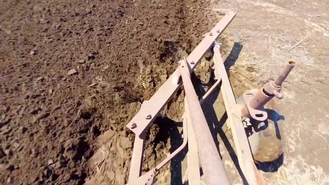 Сталинский плуг в работе. Посевная 2023. смотреть онлайн