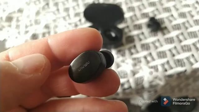 BlitzWolf® AIRAUX AA UM4 Mini True Wireless Earbuds Stereo Earphone bluetooth 5 0 HiFi Breath Light смотреть онлайн