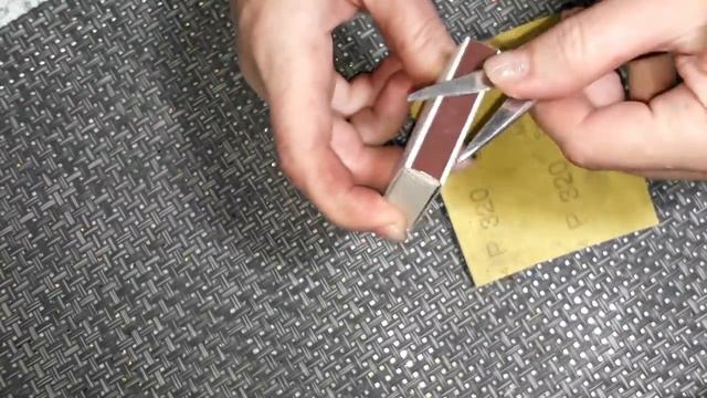 Как ЗАТОЧИТЬ ножницы в домашних условиях. ЕСЛИ НОЖНИЦЫ не режут. смотреть онлайн