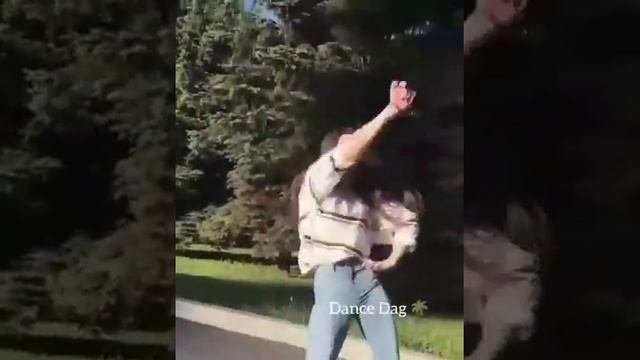 классно станцевала
