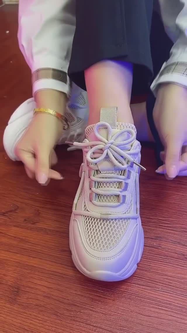 Как завязать шнурки на кроссовках ромашкой?