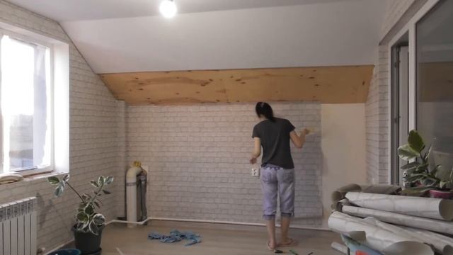 КЛЕЮ ОБОИ В КАБИНЕТЕ/ПОМЕНЯЛИ НАТЯЖНОЙ ПОТОЛОК НА МАНСАРДЕ/СБОРНЫЙ КАРНИЗ смотреть онлайн