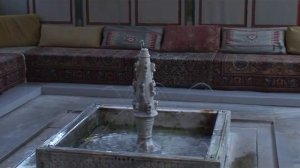 Ханский дворец в Бахчисарае Крым июль 2008.avi