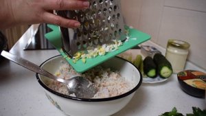 Салат из печени ТРЕСКИ / 2 варианта салата: с рисом и с овощами