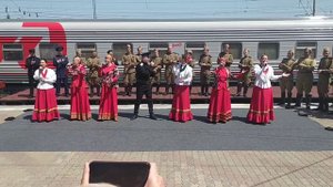 "Широки просторы наши" - исполняет народный ансамбль народной и казачьей песни "Вольна Воля".