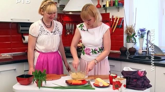 Деруни з грибами у горщику смотреть онлайн