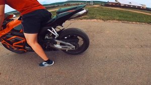 Бернаут. Хонда СБР 600 РР