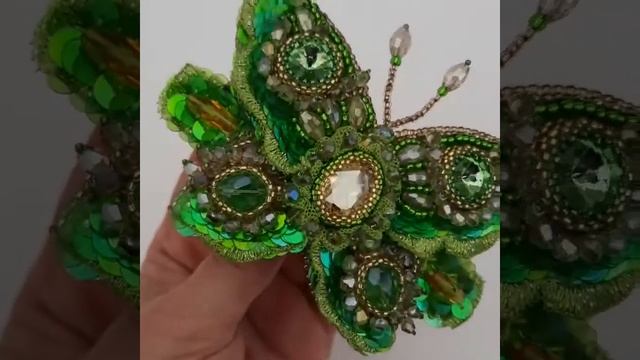 Заколка-автомат из бисера и Сваровски "Зеленая бабочка" смотреть онлайн