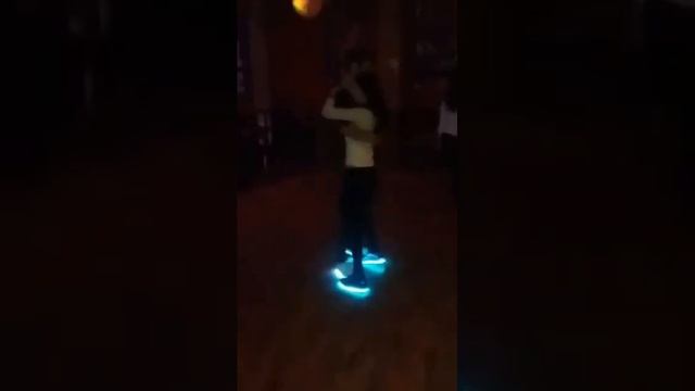 Dancing Bachata / Milen & Plami смотреть онлайн