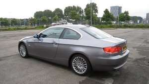BMW 325i Coupé