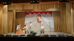 Шуточный танец "Балалаечники" - танцевальный коллектив "Весна"