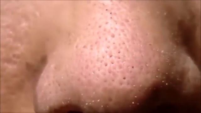 КЛЕЙКАЯ ЛЕНТА ОТ ЧЕРНЫХ ТОЧЕК
