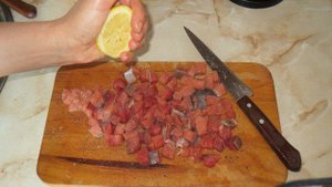 Киш с рыбой и овощами