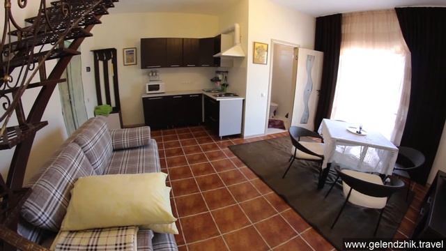 "Шато Де Лис", коттеджи - Отдых в Кабардинке смотреть онлайн