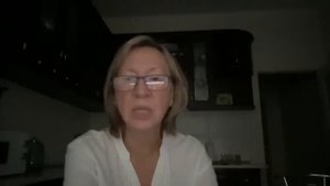 Анжелика Снежинская/А ты видел женскую "пташку"?Какого ты вернулся?Слиняй и не показывайся!