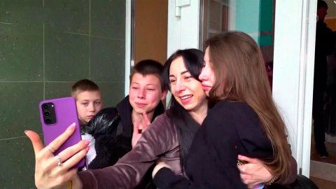 Истории маленьких беженцев, которые спаслись на территории России от украинских ракет