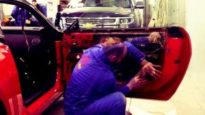 Сборка CHEVROLET CAMARO после кузовных работ