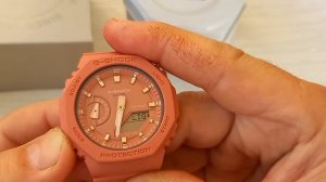 GMA-S2100-4A2ER  G-SHOCK  /  CASIO WOMEN