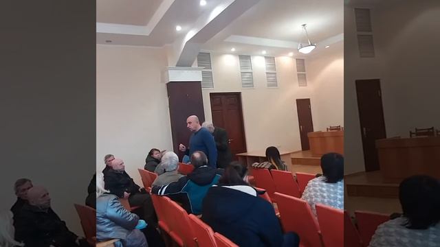 Момент когда можно зайти в СУД если по каким-то причинам не пускают в суд. смотреть онлайн