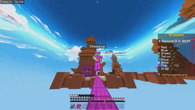 Lunar Crosshair Mod For Minecraft Bedrock Edition! (RGB ANIMATED CROSSHAIR!) смотреть онлайн