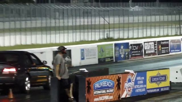 Turbo Maxima Vs. 2011 5.0 Mustang смотреть онлайн