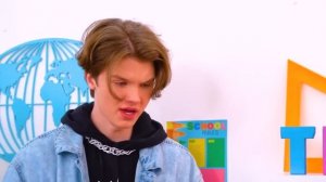 Хорошая Студентка VS Плохая Студентка || Экстремальное Перевоплощение из Милой в Дерзкую